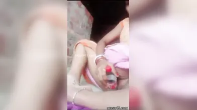 Desi Pregnant Take Bottle In Pussy