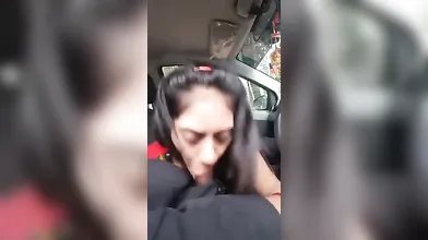 Desi Girl Best Blowjob In Car