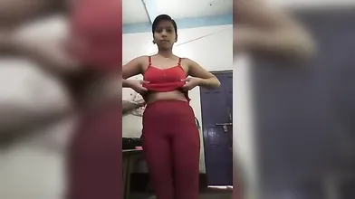 Desi Girl Striptease