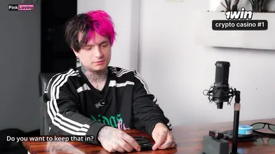 Pinkloving podcast with off the hook interview of splendid dame and porn starlet