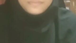 Updated Suraiya horny bengali webslut put double dildo in her pussy and asshole