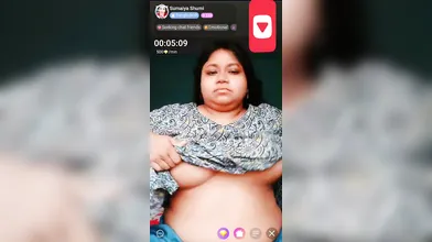 Sumaiya shumi chamet boobs show