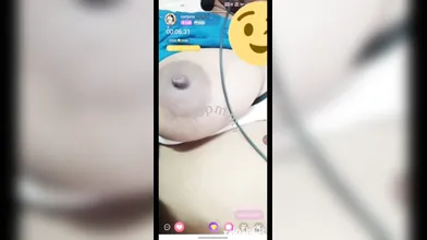 Samjana chamet telugu nude show