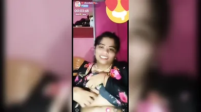 Telugu girl chamet show