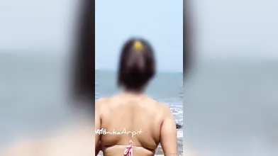 Real Indian Hotwife From Pune Got Massage On Beach And Fingering Her Pussy Hard