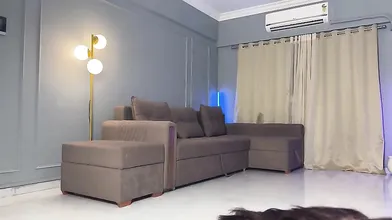 Desi Sexy Figure Indian Beauty Spanking Her Ass Red