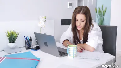 Atlantis Deep Home Massage Ends With A Hard Pumping