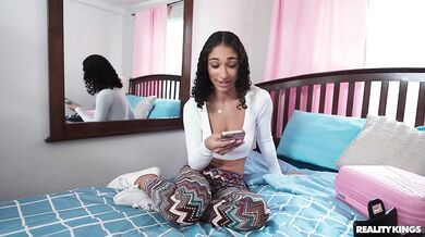 Lina Love Getting Business