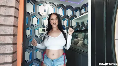 BBQ Bash & Sneaky Smash - Miss Raquel, Selina Bentz, AJ