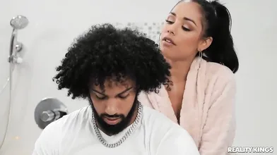 Camila Cortez Pampers Her Freshly Promoted Man In The Bathroom - Black Angel