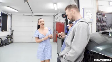 The Whole Workshop Crew Fucking This Slutty Babe! - Lady Gang