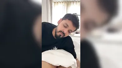 Desi Horny Chick Licked By Her Lover