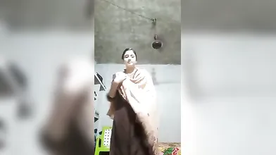 Cute Desi Girl Nude Show ???? - Show Gurl