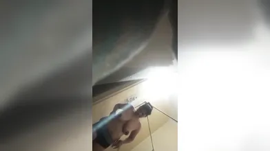 Son record his mom spy clothes changing video