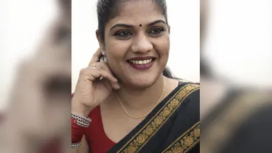 Soundharya Tamil stripchat xhamsters live video call