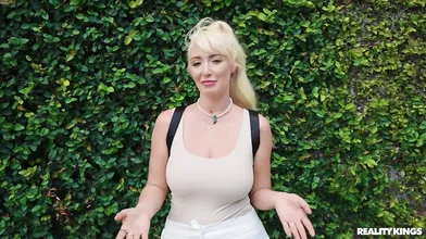 Busty PAWG Kate Dee Riding BBC