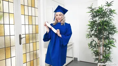 College's Out Fuck - Angie Lynx, Leo Santos