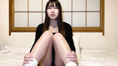 千佳(23)。サラサラな黒髪の清楚系美人ちゃん。溢れる潮。マン屁。生中。スレンダーな肢体を堪能する。その⑤