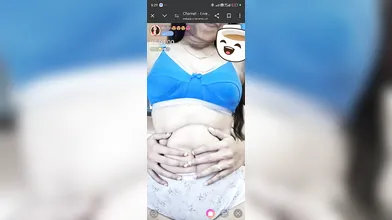 Merlin chamet nude show