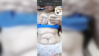 Merlin chamet nude show