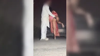 New viral Jaslin Couple Video outdoor with stranger