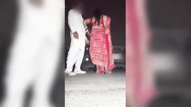 New viral Jaslin Couple Video outdoor with stranger