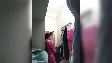 Saida mom nude clothes changing video xxx by her son