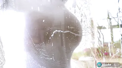 Wet Tee Teaser - Tye Thornton