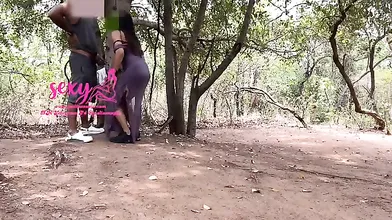 New viral jaslin Couple on road dare video