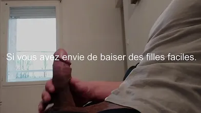 Un Homme Commence A Se Masturber Dans La Salle D'attente Du Dentiste Et Une Patiente Touche Sa Bite
