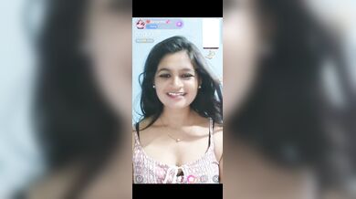 Telugu girl chamet nude show