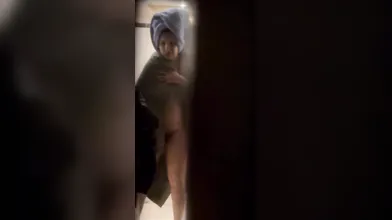Muslim mom spy clothes changing video xxx by her son