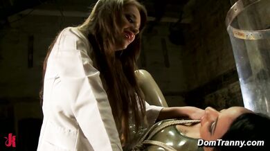 Sci Fi Orgy With Honey FoXXX