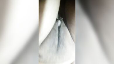 Desi girlfriend make a nude mms for lovers