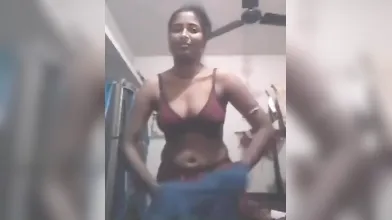 Gouthami Reddy Manthena changing chudidhar & Red bra showing nude boobs pussy ????