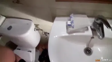 Scarlet Bathroom Session