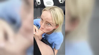 Nice Blowjob Ends With Oral Creampie