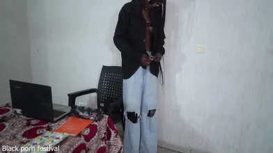 Afro Chick Likes To Undress