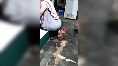 MARLBOROQUEENSEX - NGINTIP BELAHAN SILIT TETANGGA