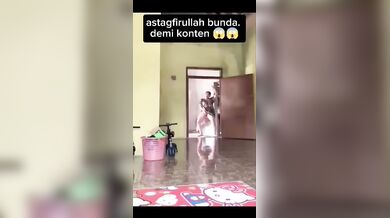 MARLBOROQUEENSEX - EMAK EMAK FB PRO BUGIL