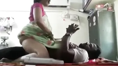 BHABHI HOT