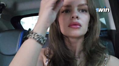 Slutty girl wanking in taxi, ready to orgasm in public - XXX!