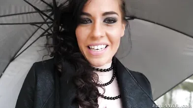 Goth Eveline: Pussy/Anal Back 'n Forth