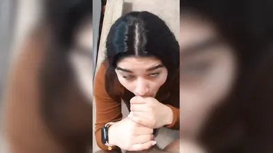 Cutie NRI Sloppy Blowjob To Hard Big Fat Indian Dick