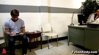 Lorelei Lee Gives Intense Humiliation to Slaveboy with Hardcore BDSM Action