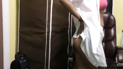 Horny Indian MILF Virgin College Girl Role Play Dirty Talking In Hindi
