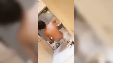 Brother recorded her nude sister