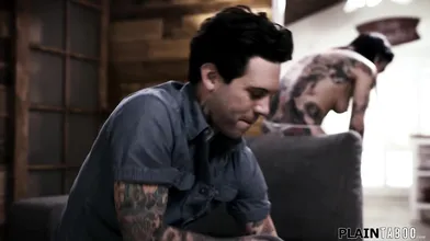 Im no virgin when it comes to my ass so if you want you can