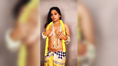 Stripping And Dancing Fully Nude Miss Ritu Famous Bong Model