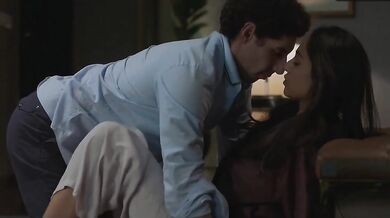 Sobhita Dhulipala Ass Grab